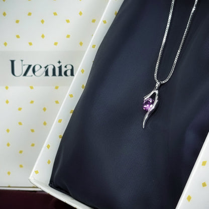 Uzenia Curve Pendant Necklace