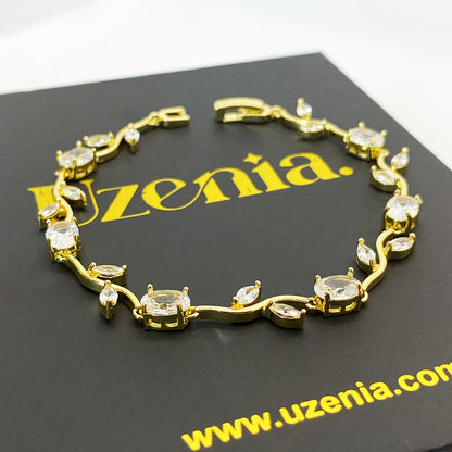 Floréve | Floral Crystal Bracelet | Uzenia